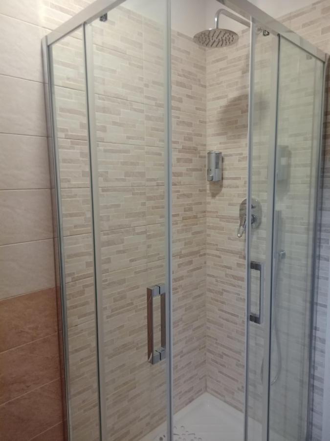 Let It B&B Apartment 살레르노 외부 사진
